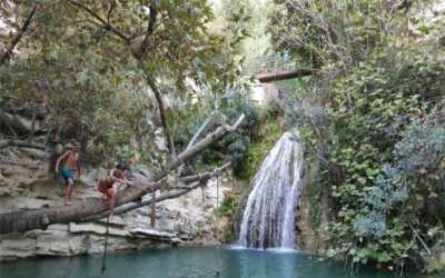 Adonisa Wodospady by Evis